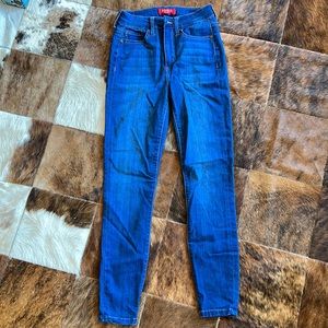 GUESS JEANS// like new
